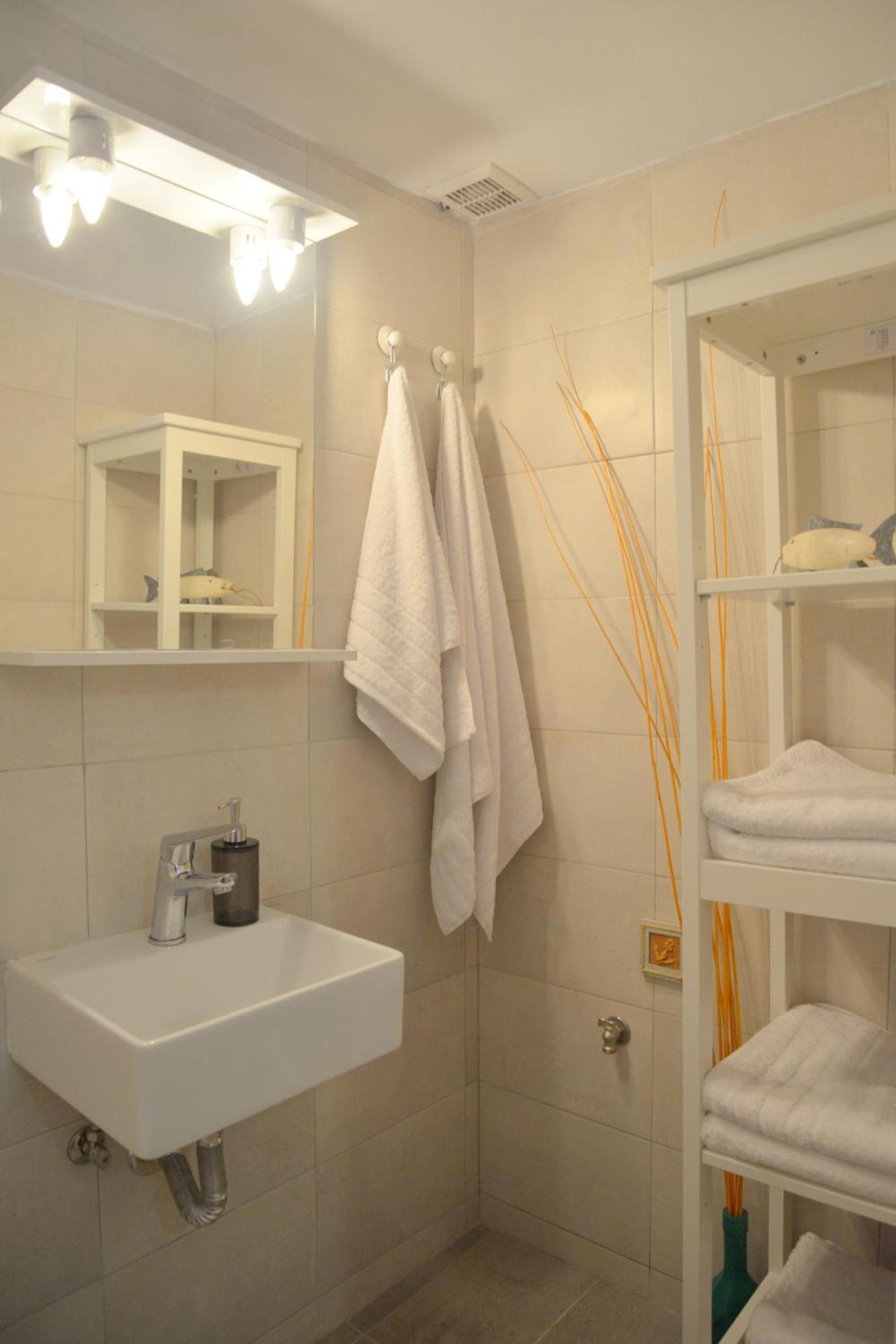 Blue Sea House Guest House Klima  ภายนอก รูปภาพ